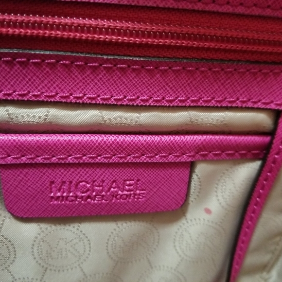 Michael kors women bag - Picture 9 of 13